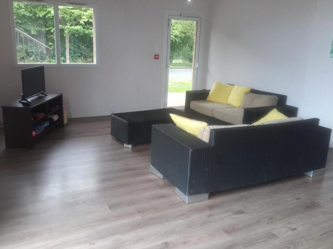 Le Fleur"H"On 11 D'Honfleur, T2 En Residence Avec Piscine, Wifi Et Parking Gratuits Equemauville Exterior photo